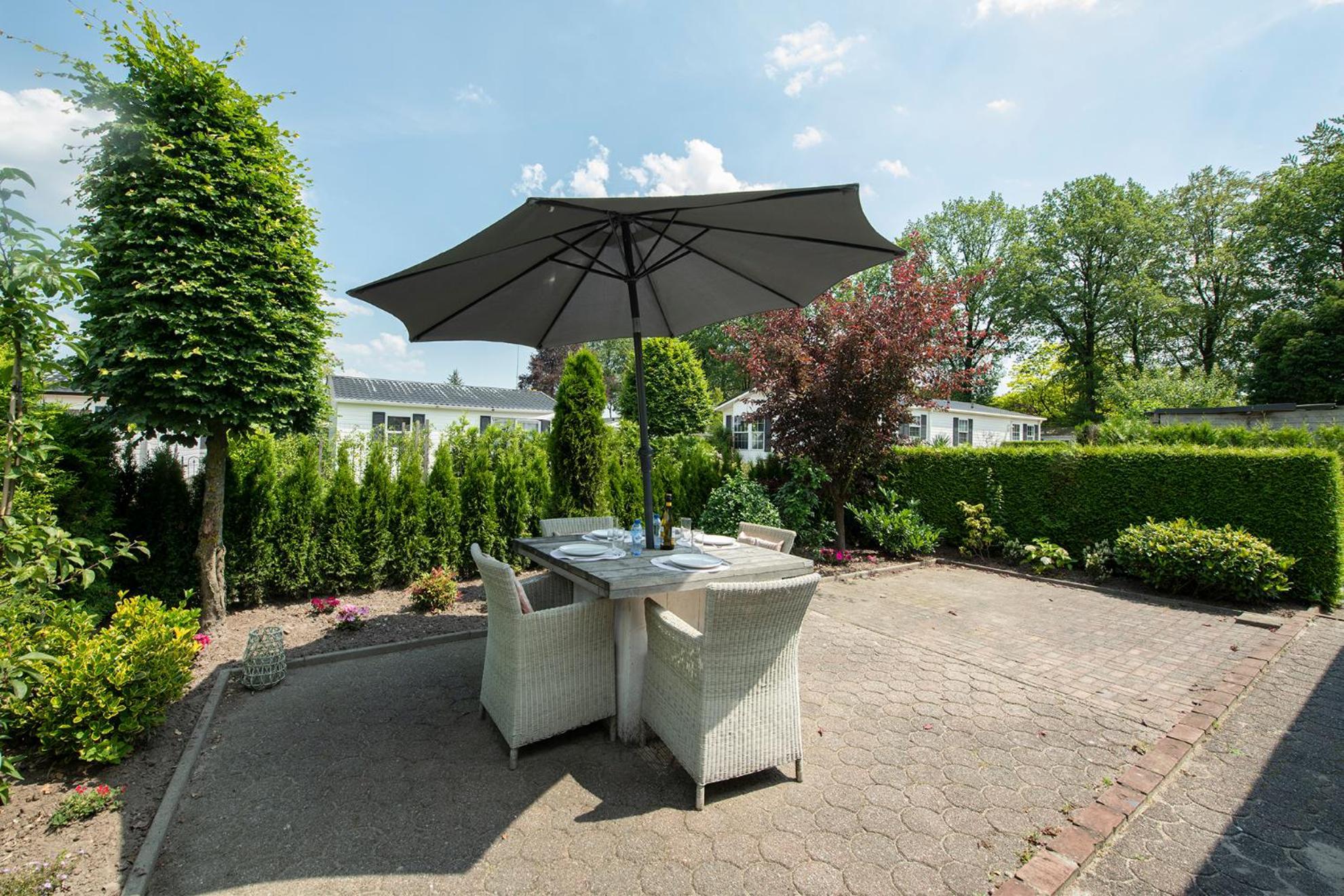 Prachtig chalet gelegen in het bosrijke Oisterwijk Buitenkant foto